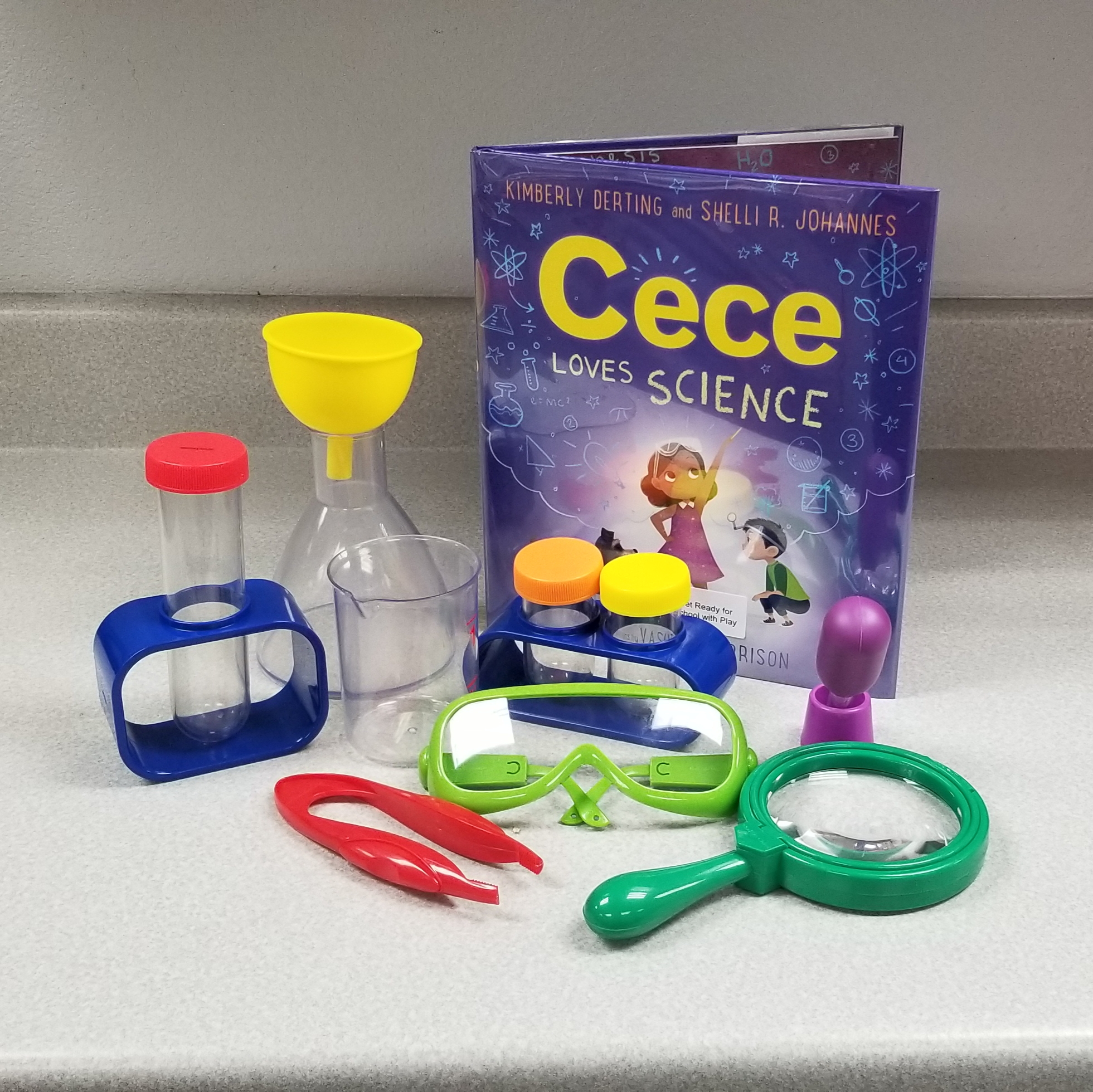 Play science lab and book