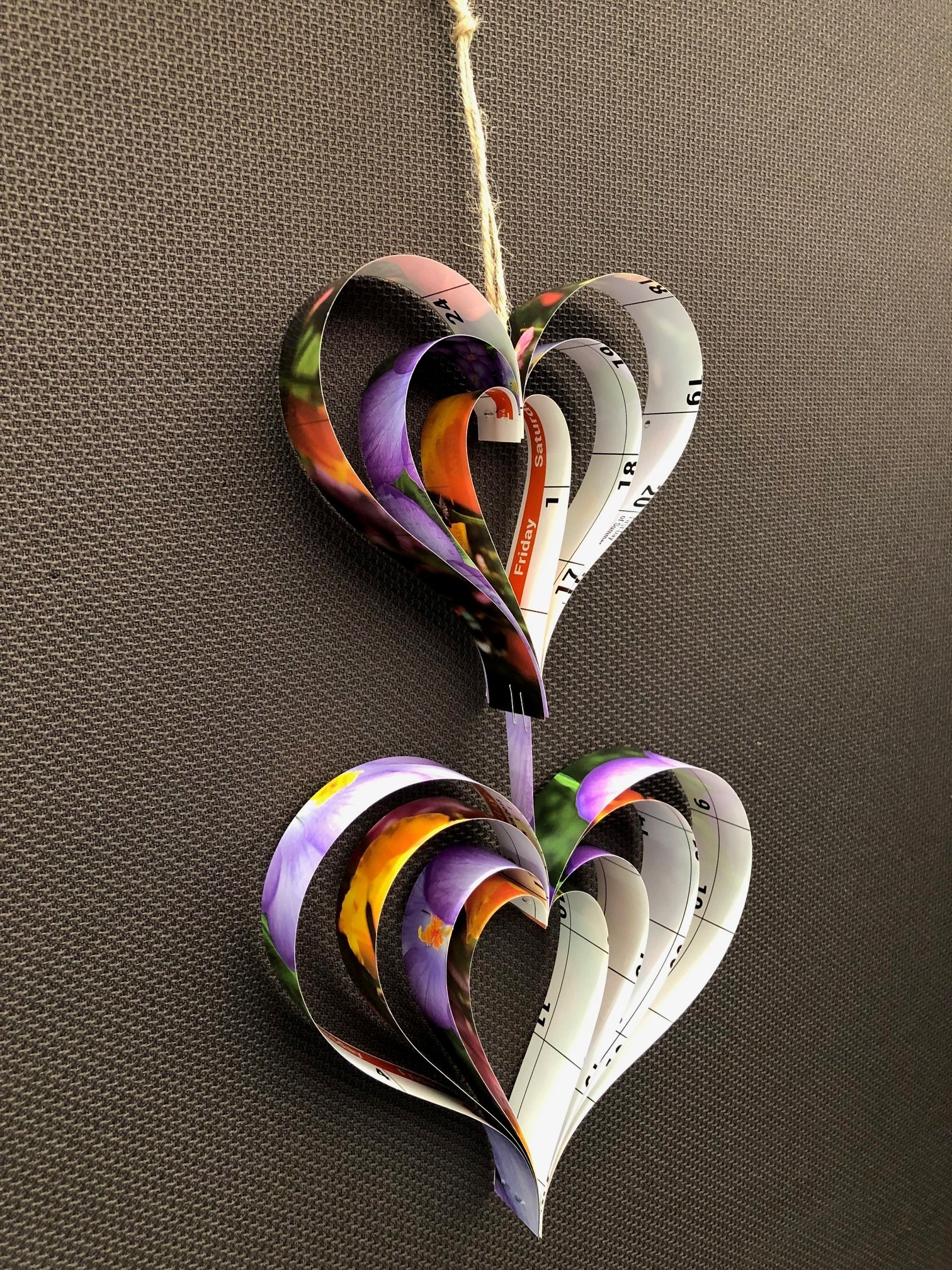 3D hanging hearts