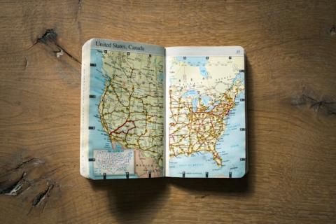 A pocket map of the United States.