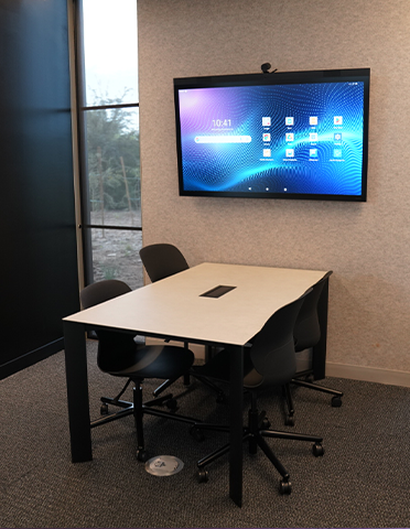 Group study room at Gateway Library